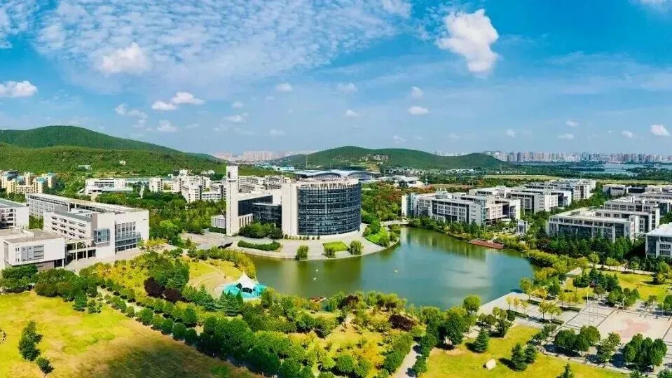 中国矿业大学