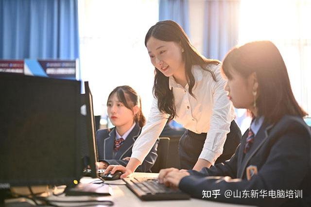 中考考不上高中，初中毕业选择上职业学校怎么样？