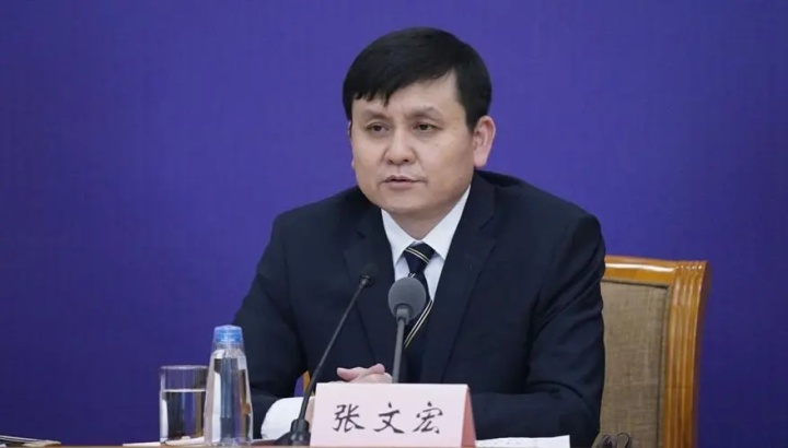 “上海解封”用英语怎么说?